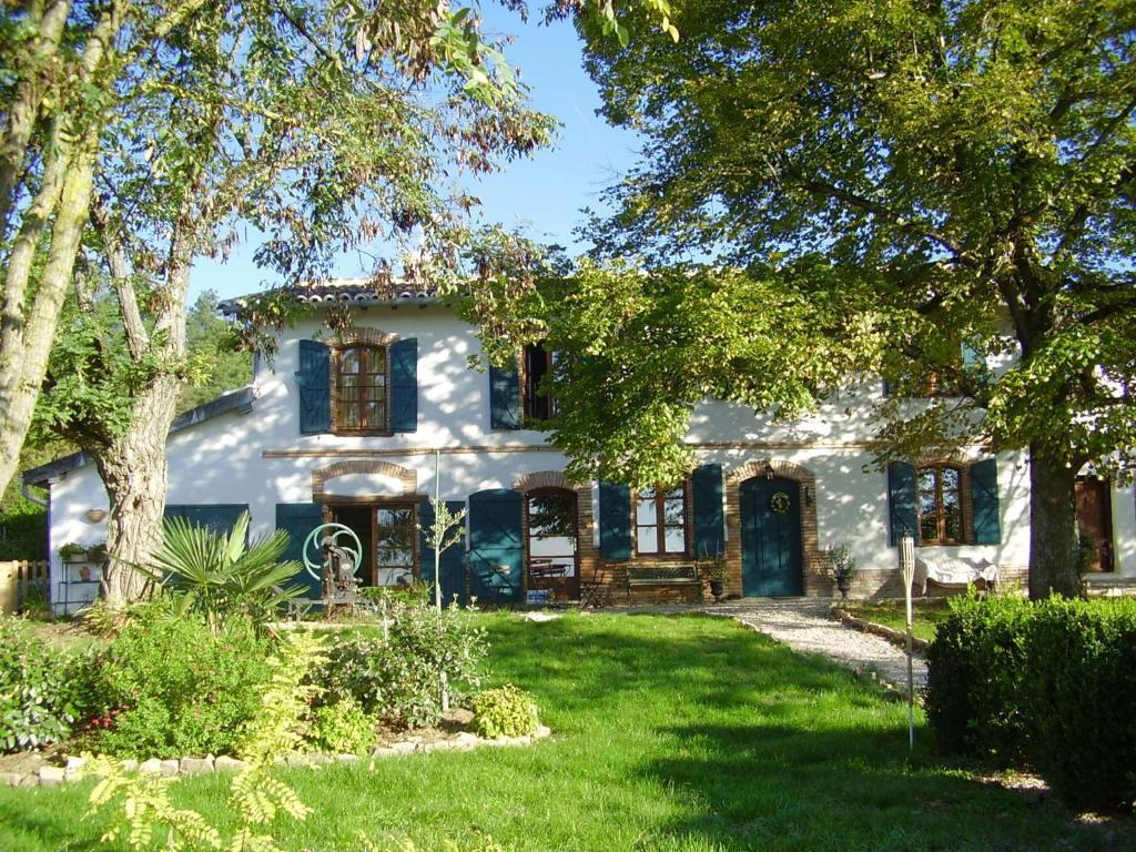 La Pigario Lisle-sur-Tarn Exterior photo